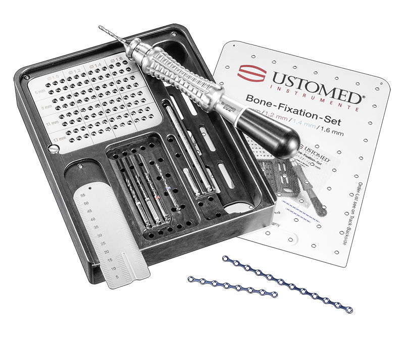 68-780-016 Bone-Fixation-Set, ¶ 1, 0/1, 2/1, 4/1, 6mm Titan, consisting of: Box, Screwdriver, Selfret, Screws, drill